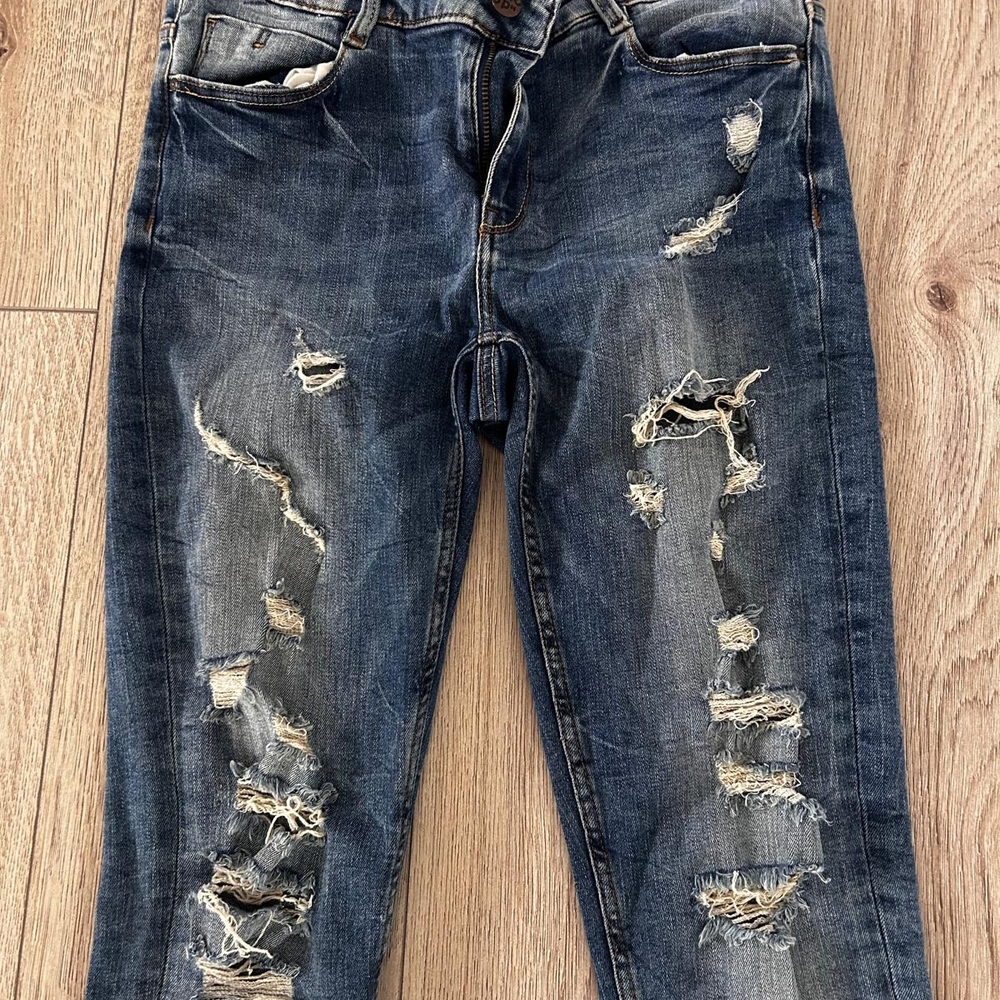 Distressed Blue Jeans - Picture 2 of 8